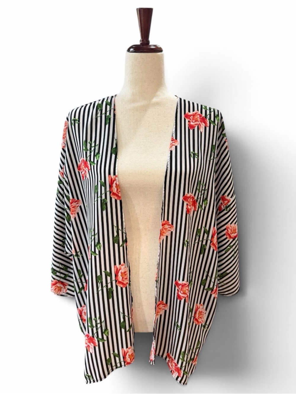 EVERLY Kimono Black and White Stripes and Floral Roses Short Sleeve - Size S
